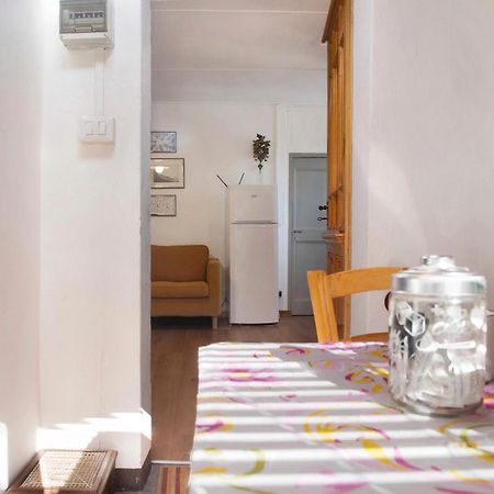 La Vecchia Torre Apartment Porto Valtravaglia Luaran gambar