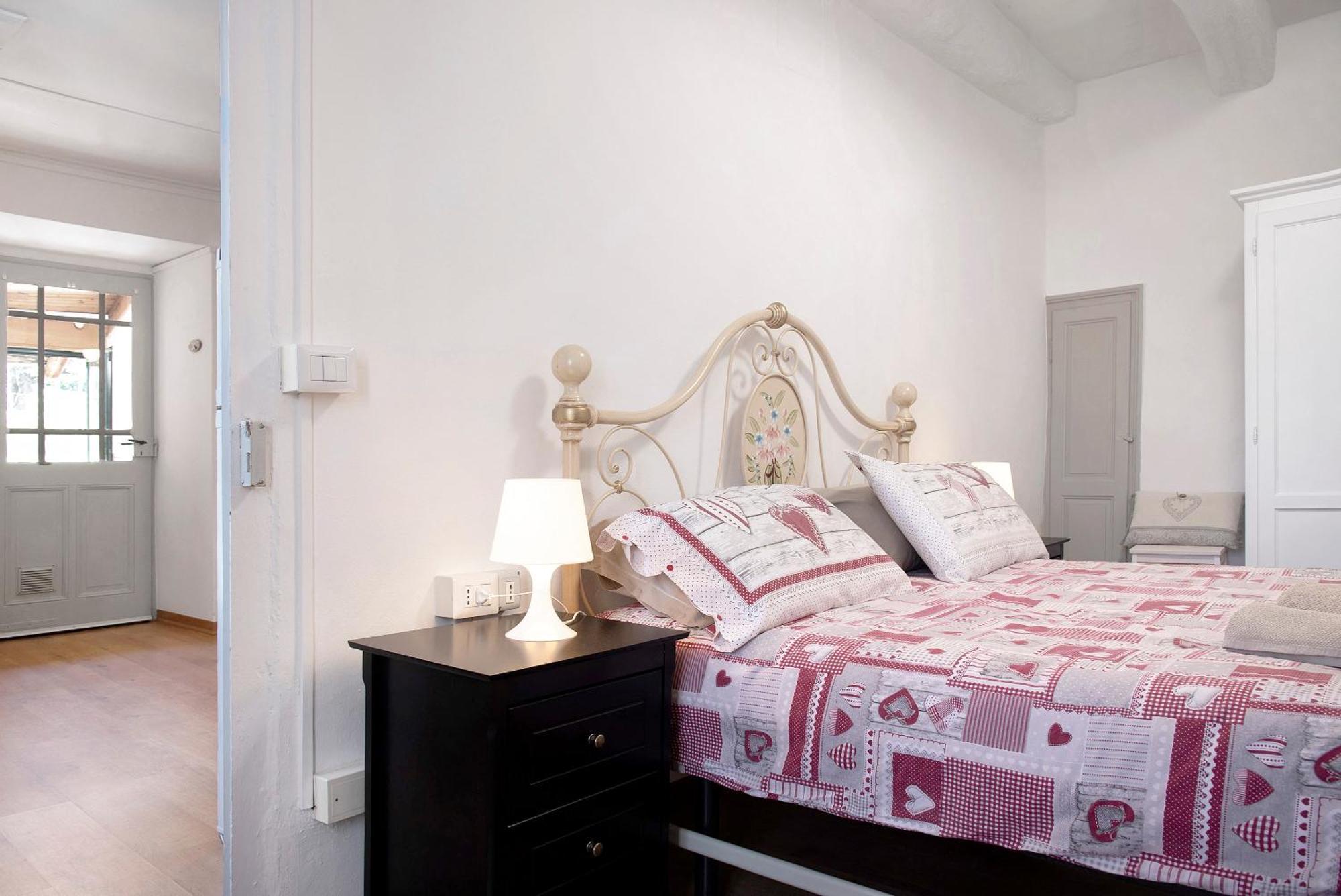La Vecchia Torre Apartment Porto Valtravaglia Luaran gambar