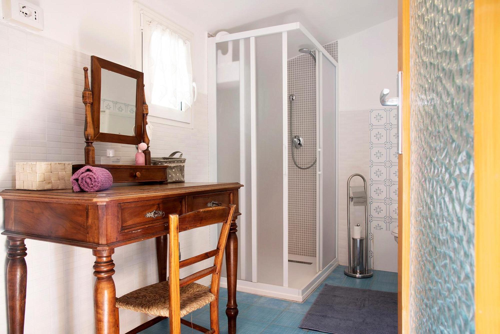 La Vecchia Torre Apartment Porto Valtravaglia Luaran gambar